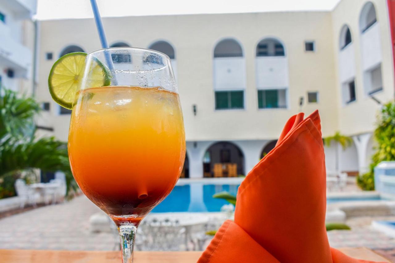 Hotel Maria De Lourdes Cancún Kültér fotó