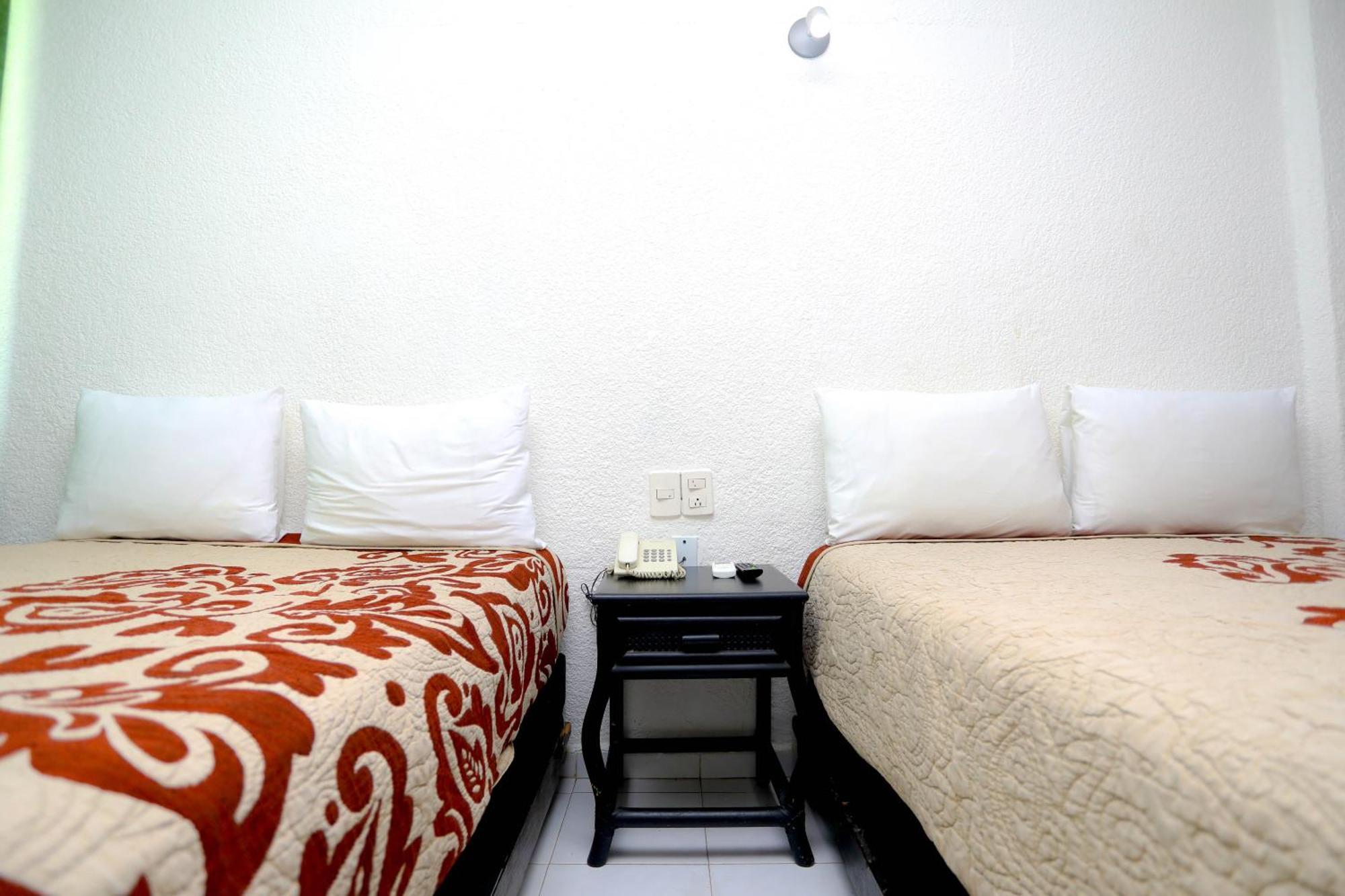 Hotel Maria De Lourdes Cancún Kültér fotó