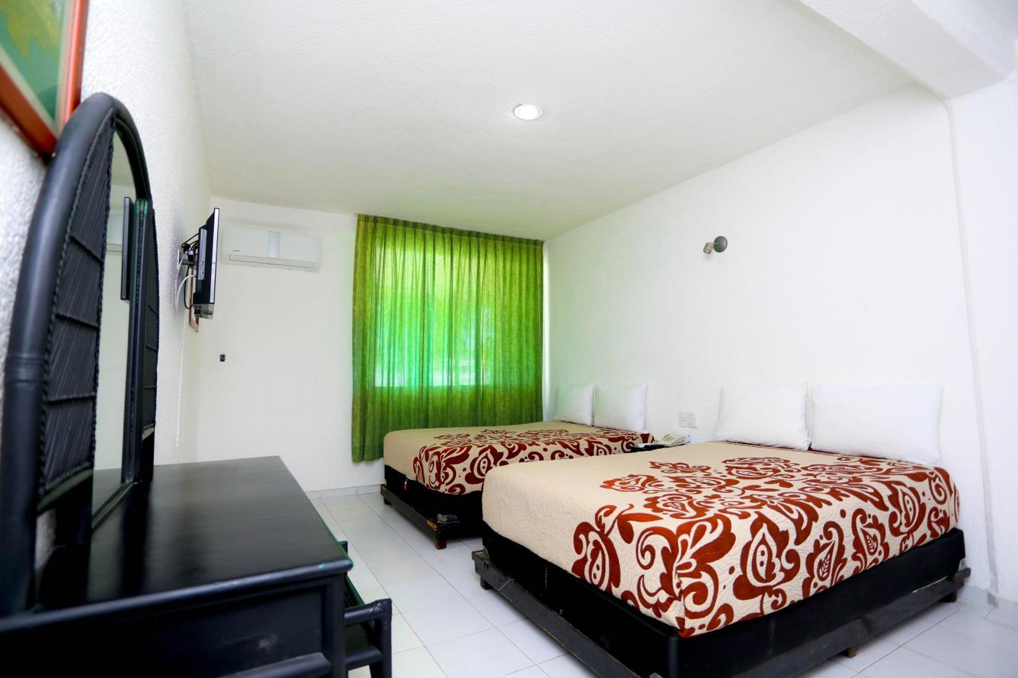 Hotel Maria De Lourdes Cancún Kültér fotó
