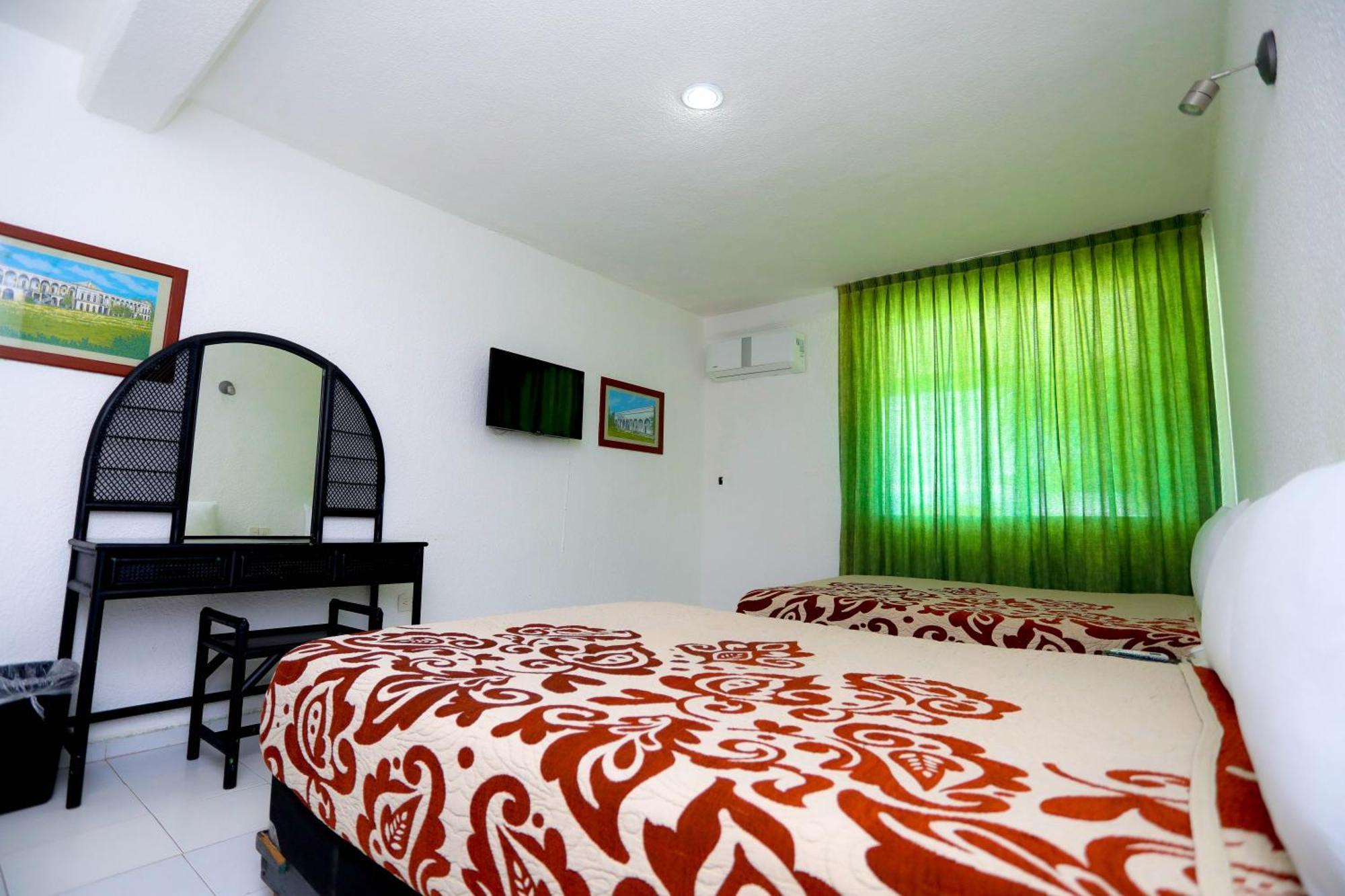 Hotel Maria De Lourdes Cancún Kültér fotó