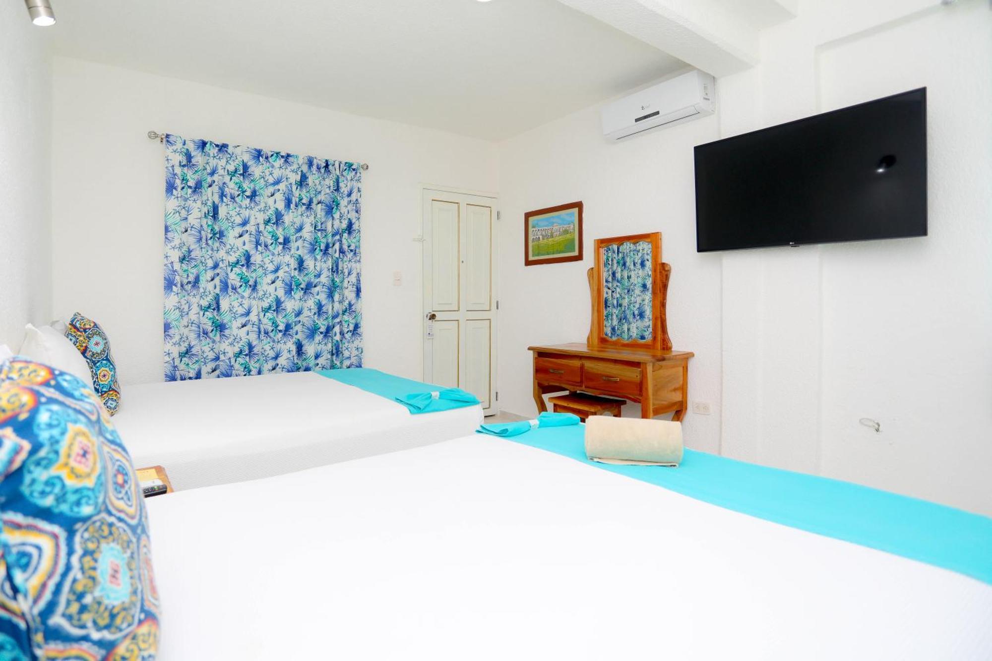 Hotel Maria De Lourdes Cancún Kültér fotó