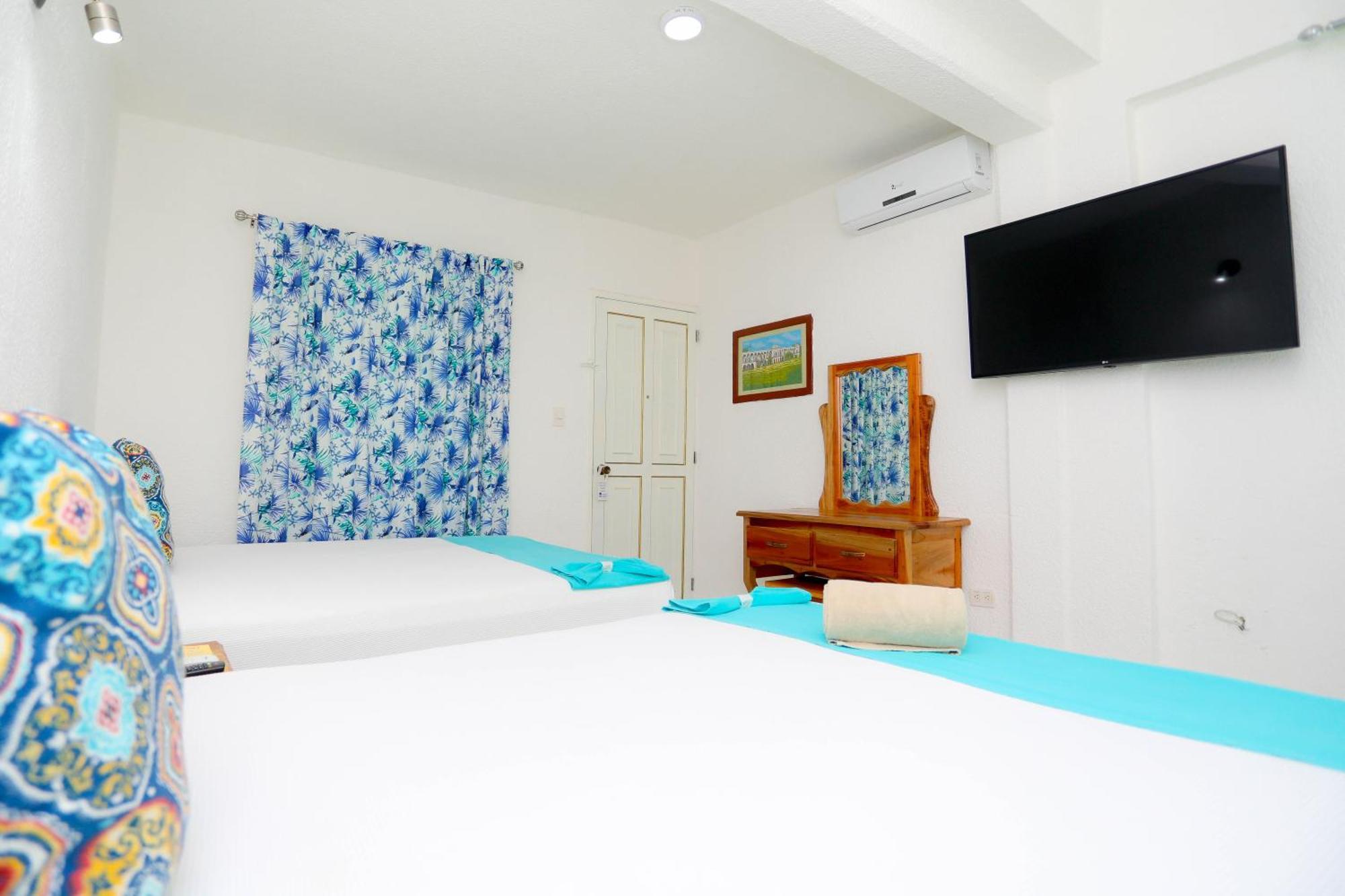 Hotel Maria De Lourdes Cancún Kültér fotó